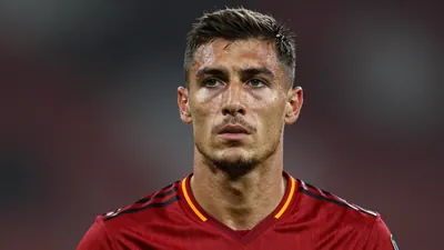Sky Sport IT analizza il bilancio del calciomercato estivo per l'AS Roma, inserendolo nel contesto delle mosse delle...