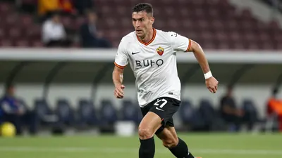 La sfida di apertura di AS Roma: Fiorentina a Stadio Olimpico