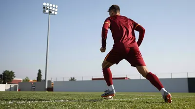 Donyell Malen e Wesley hanno completato l'allenamento con la squadra e sono a disposizione per la trasferta di domenica