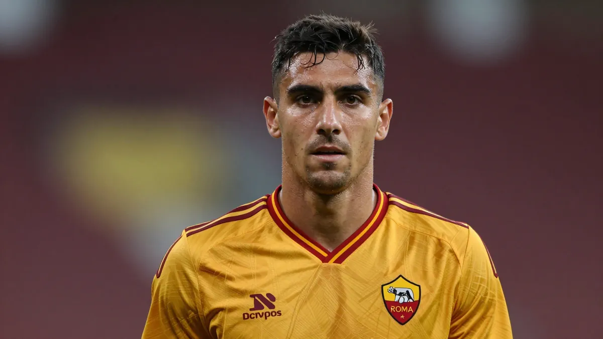 Roma prosegue il suo rinnovo: Molina ufficiale e avvicinamento a Mora
