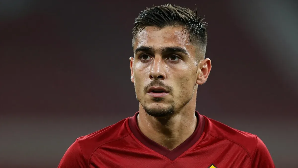 Secondo Sky Sport IT, Oosterwolde deve sottoporsi a nuovi esami medici prima di qualsiasi passo ufficiale con l'AS Roma...