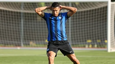 L'allenatore dell'Inter Cristian Chivu sta valutando diversi cambi in vista della sfida contro la capolista Roma, dovendo...